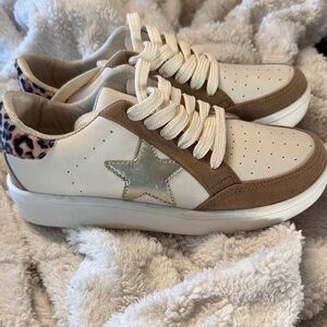 Stylish Cream and Brown Sneakers with Leopard Accent NEVER WORN